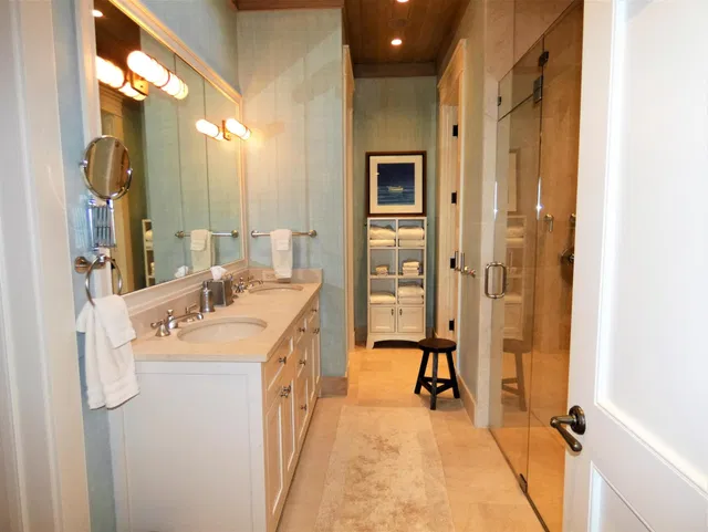  Residence photo 11
