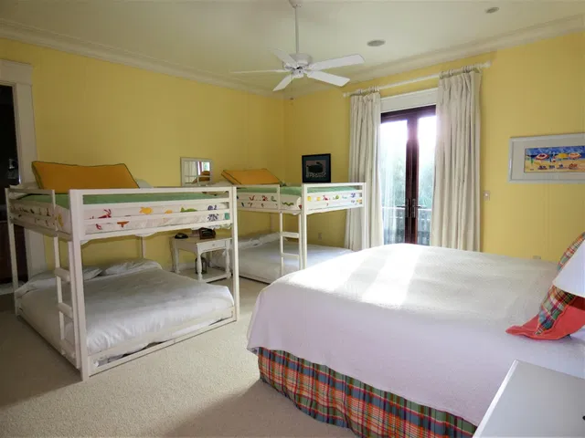  Residence photo 18