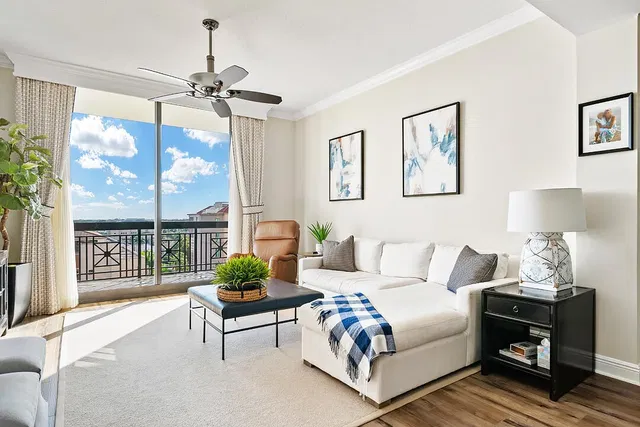 One City Plaza Unit 605 photo 2