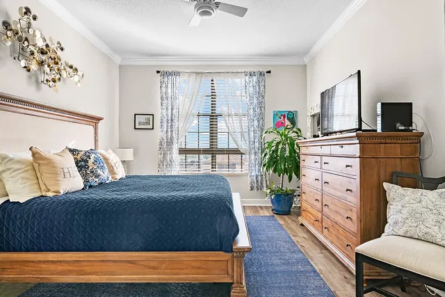 One City Plaza Unit 605 photo 11