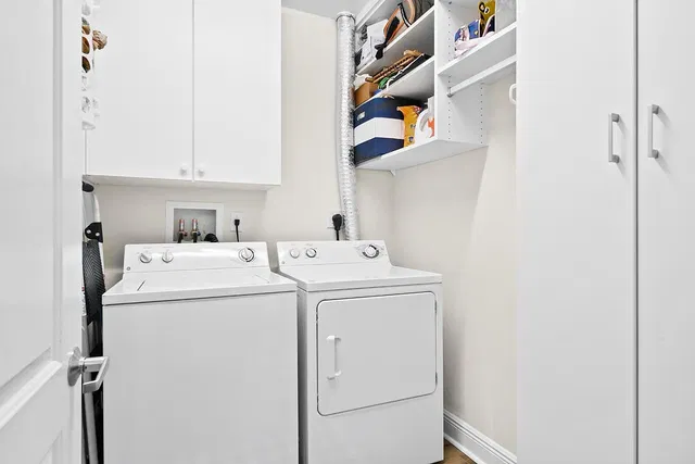 One City Plaza Unit 605 photo 20