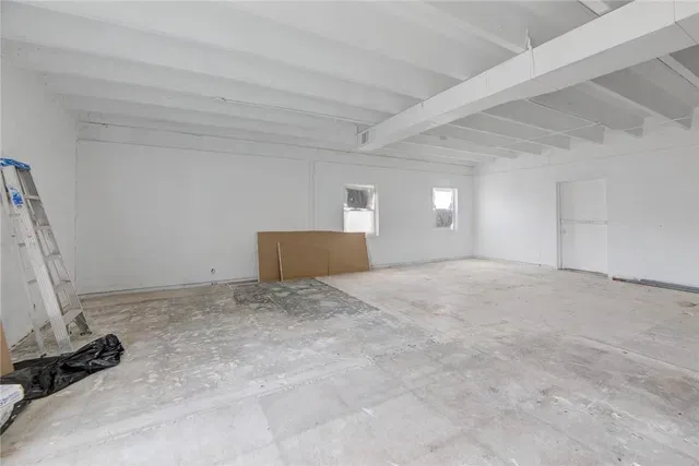 Residence photo 14