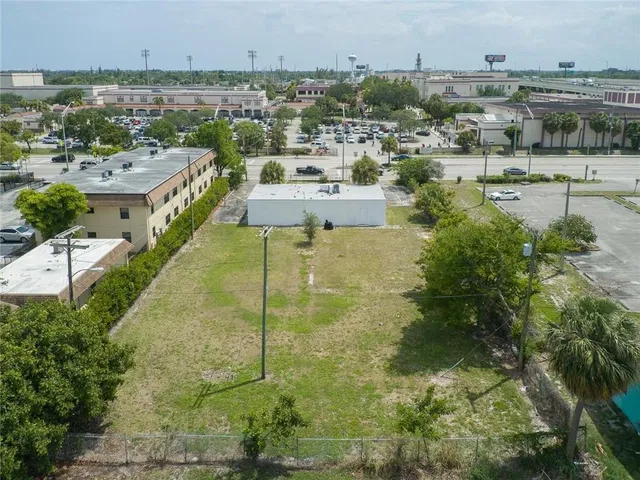 Residence photo 16