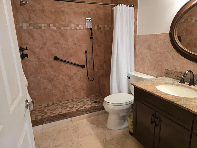 Residence photo 6