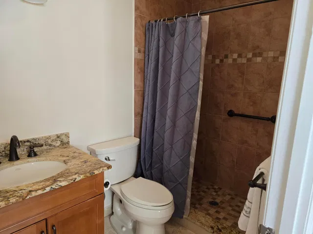 Residence photo 12