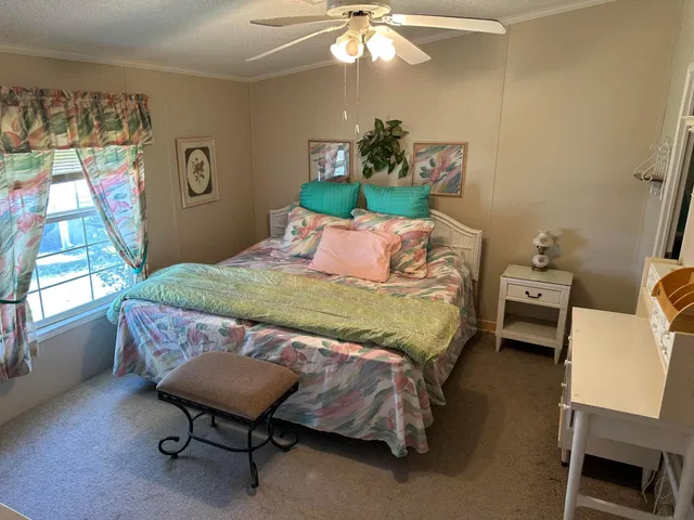 Residence photo 14