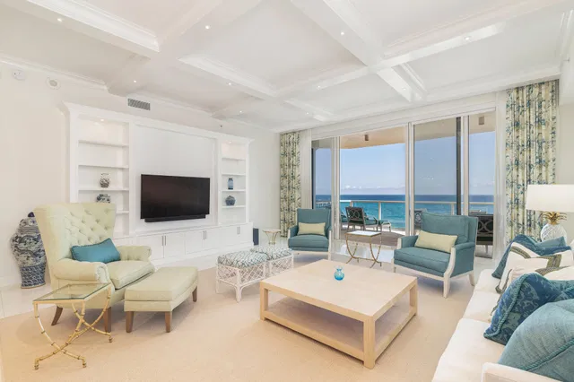Bellaria Condos Palm Beach Unit 507 photo 4