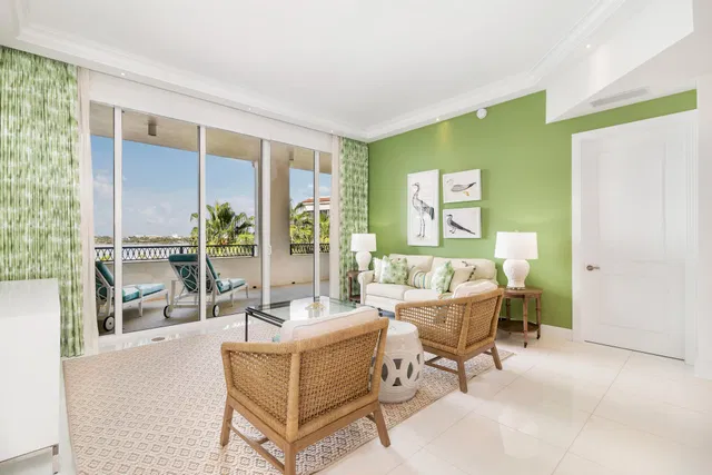 Bellaria Condos Palm Beach Unit 507 photo 6