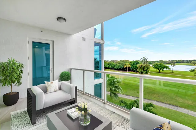 Akoya at Boca West Unit C304 photo 5