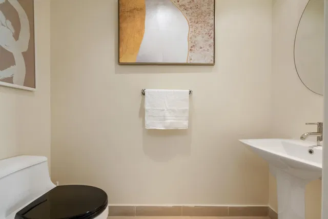 City Palms Unit 207 photo 11