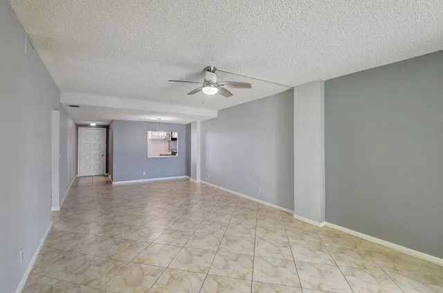  Unit 206 photo 12