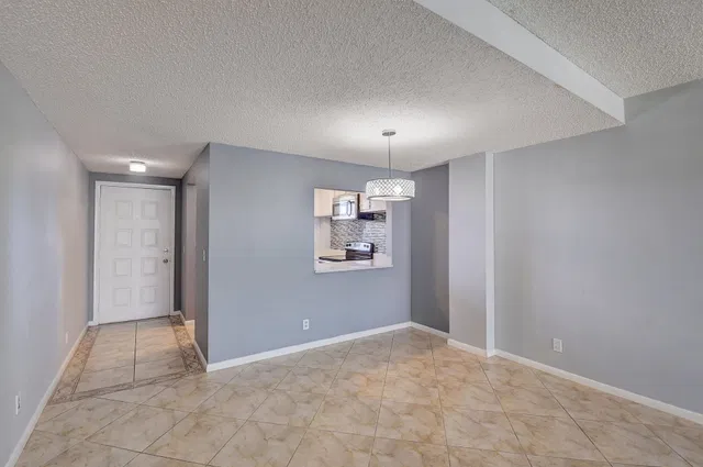  Unit 206 photo 14