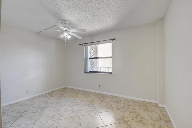  Unit 206 photo 15
