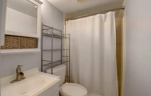  Unit 206 photo 16