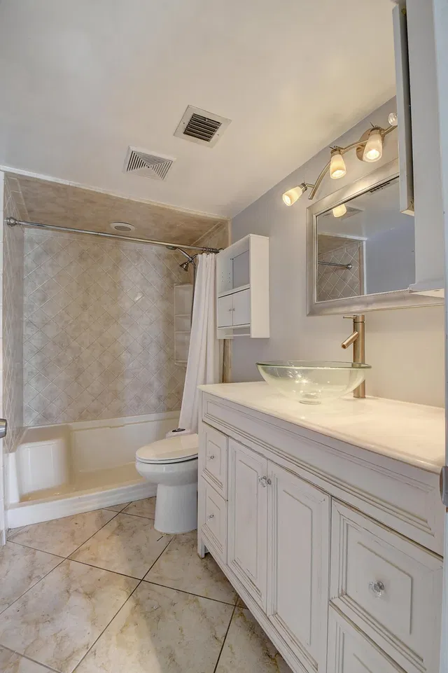  Unit 206 photo 20