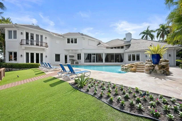 Admirals Cove Residence photo 2