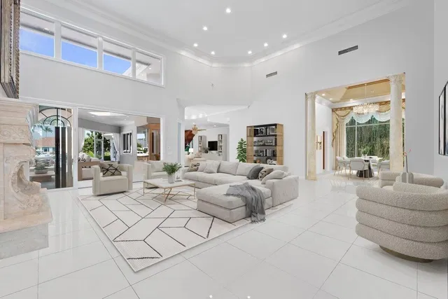 Admirals Cove Residence photo 5