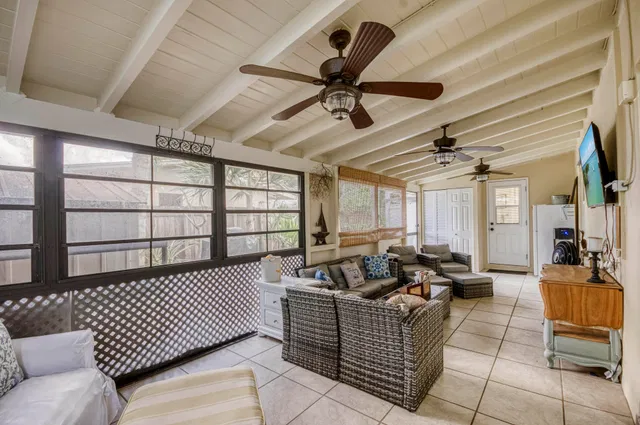 Jupiter River Estates Residence photo 19