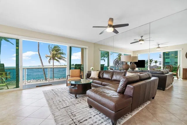 Singer Island Unit 204 photo 8