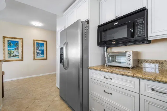 Singer Island Unit 204 photo 14