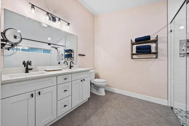 Residence photo 17