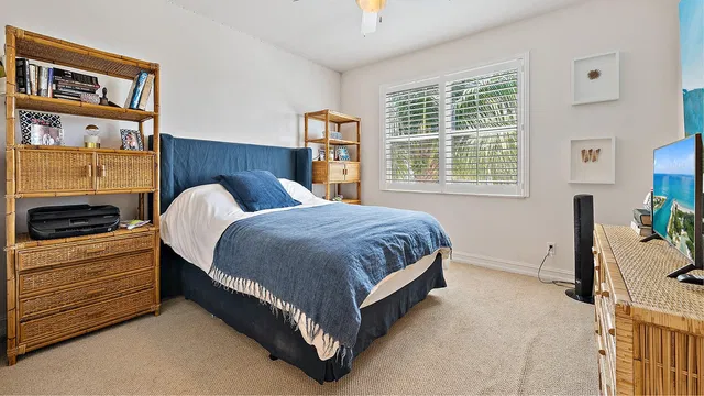 Residence photo 16