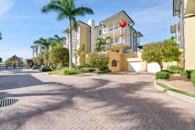 Flagler Landing Unit 301 photo 7
