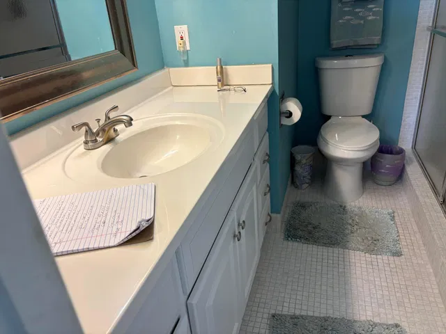 Unit 2024 B photo 17