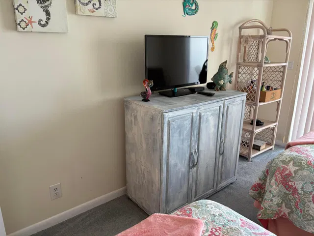 Unit 2024 B photo 21