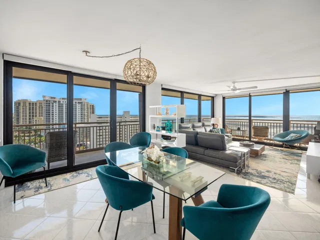 Singer Island Residence photo 9