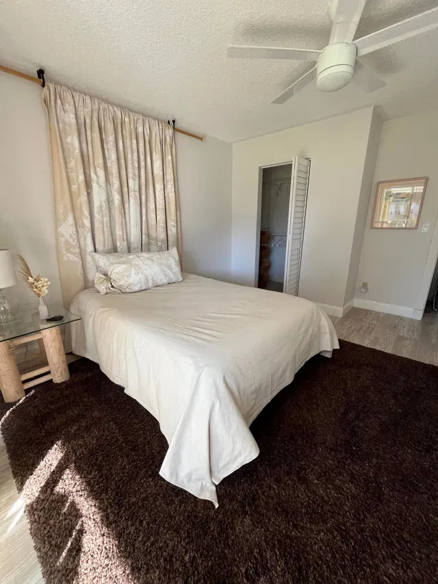 Unit 293 photo 5