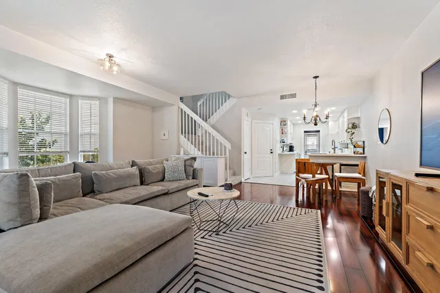 Charleston Court at Abacoa Residence photo 8