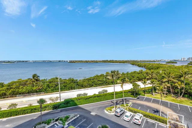 Water Glades Unit 7-C photo 59