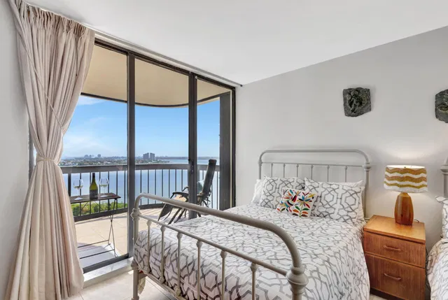 Eastpointe Singer Island Unit 15 A photo 43