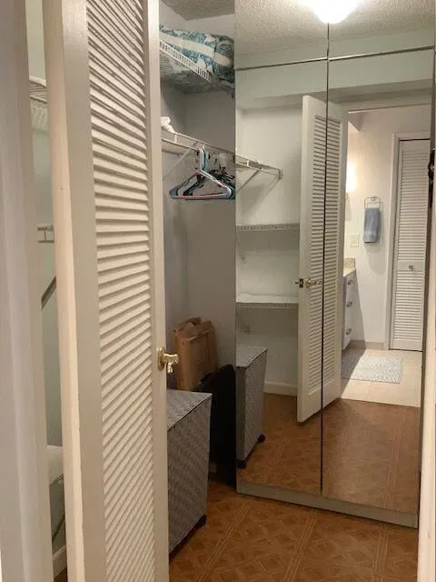Unit 9209 photo 30
