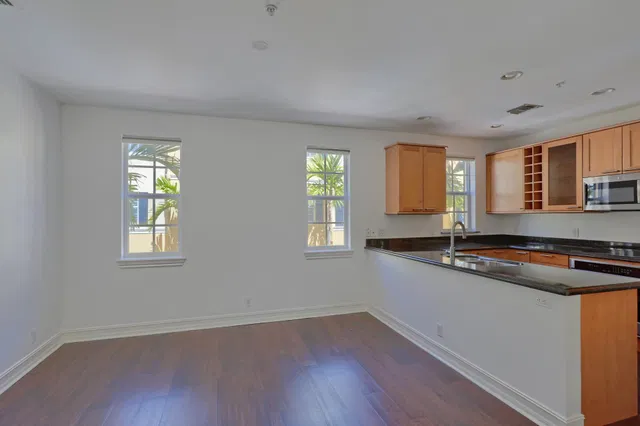 Magnolia Court Residence photo 18