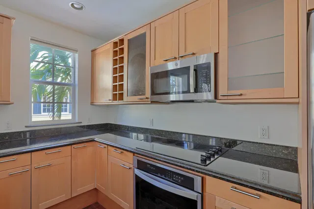 Magnolia Court Residence photo 23