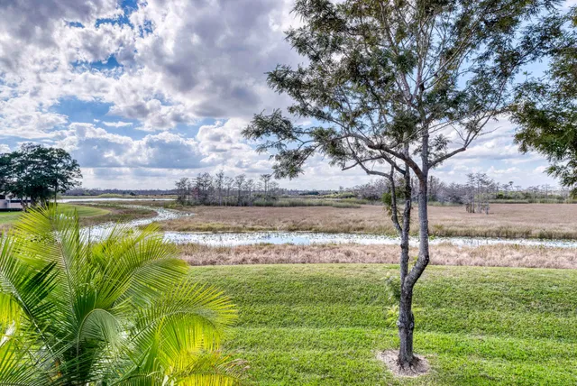 PGA National Palm Beach Gardens Unit 203 photo 4