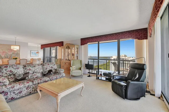 4000 N Ocean Singer Island Unit 2401 photo 6