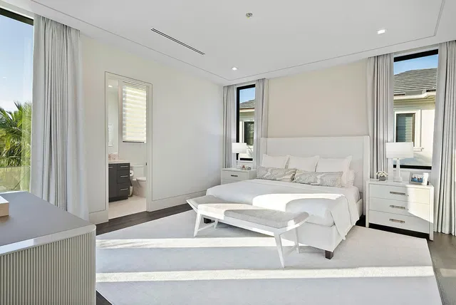 Residence photo 65