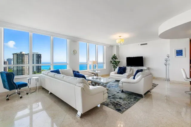 Renaissance on the Ocean Unit 1651 photo 10