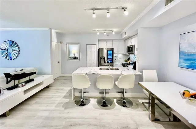 Downtown West Palm Beach Unit 112 photo 6