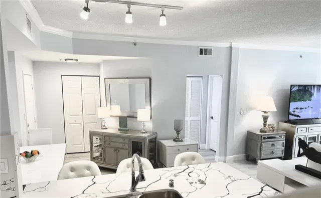 Downtown West Palm Beach Unit 112 photo 8