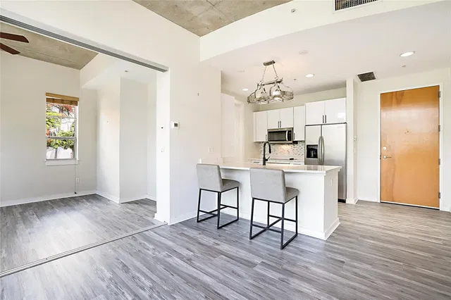 The Meridian Unit 207 photo 9