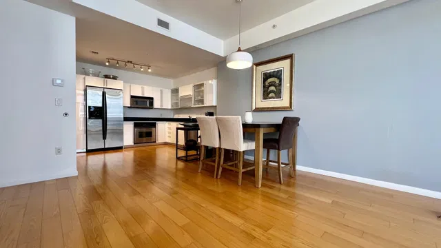 Villa Lofts Unit 904 photo 9