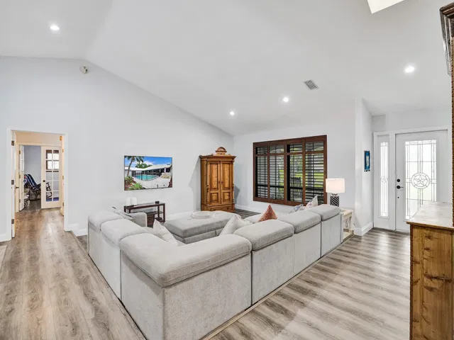Boca Bath & Tennis Residence photo 16