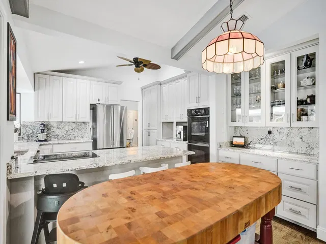 Boca Bath & Tennis Residence photo 23