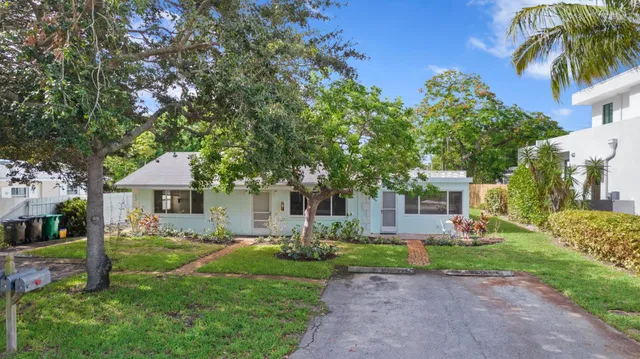 Palm Trail Delray Beach Residence photo 4