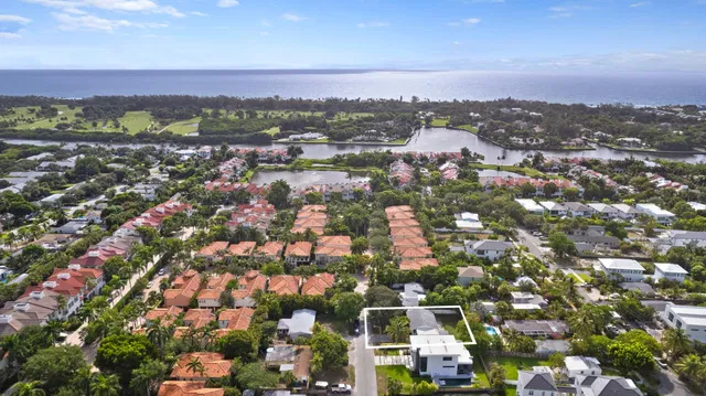 Palm Trail Delray Beach Residence photo 8