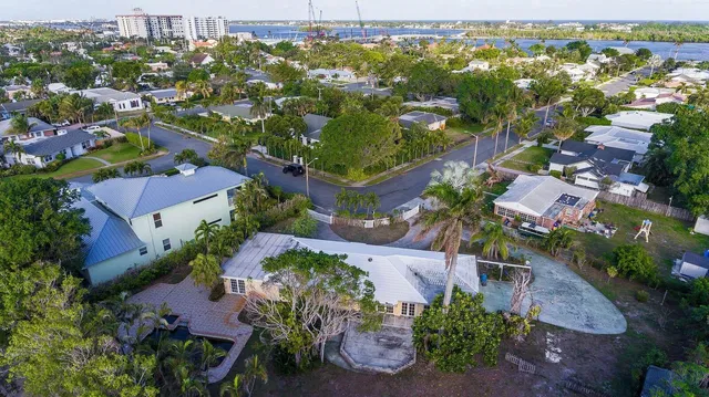 SoSo West Palm Beach Residence photo 7